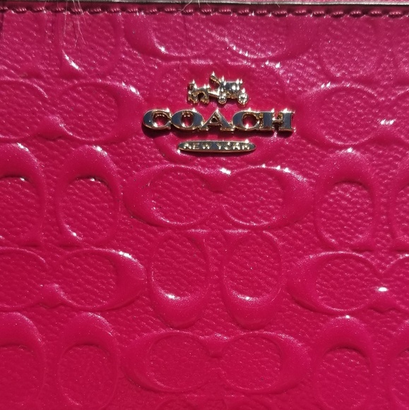 Cranberry COACH Wristlet - Picture 3 of 9